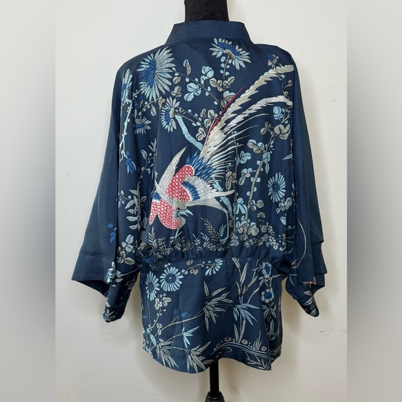 Forever 21 satiny feel blue pheasant floral kimono one size fits most EUC - Picture 1 of 10